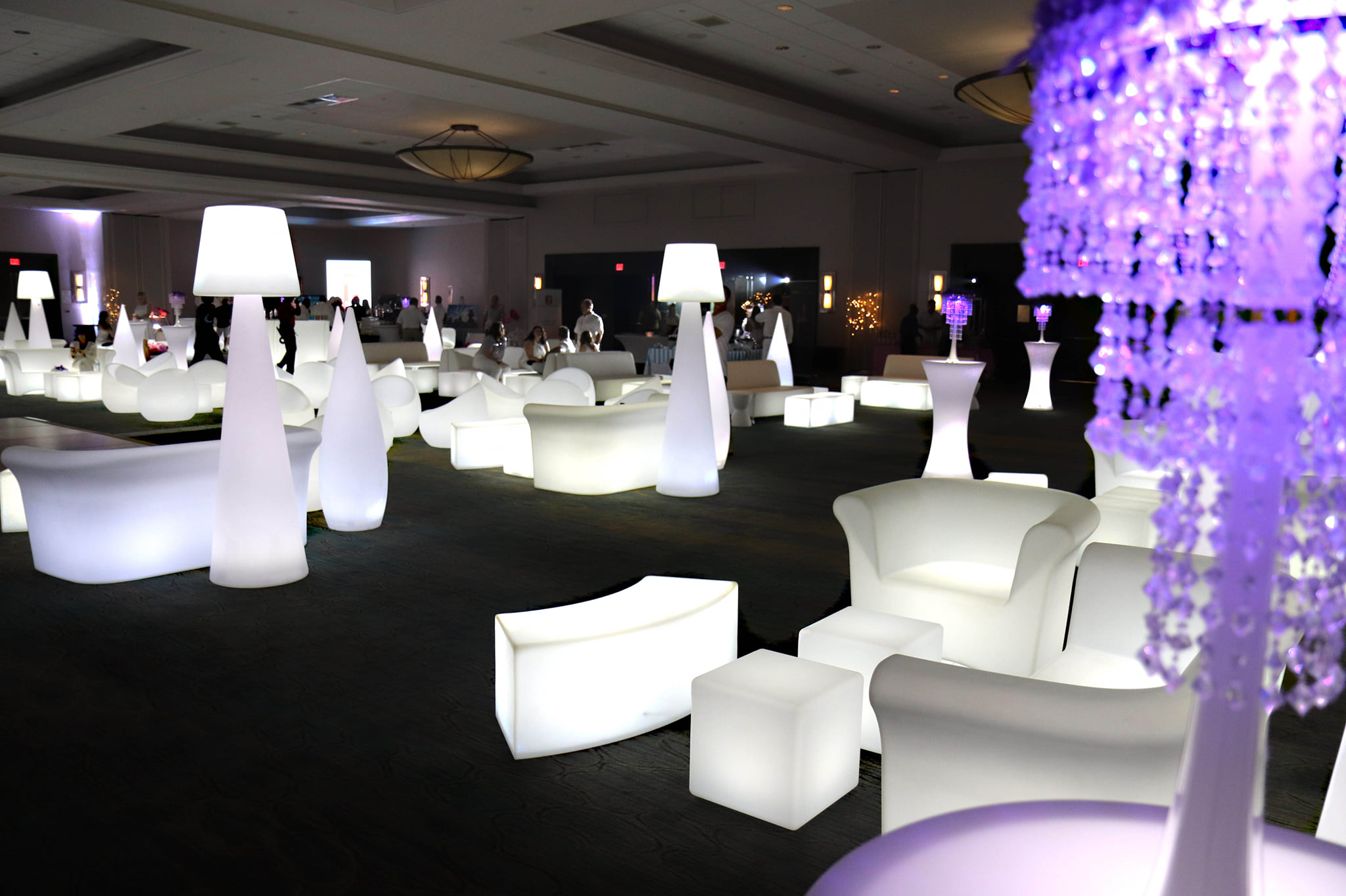 tampa-event-furniture-rental